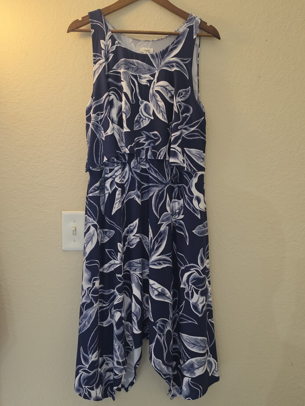 NWT Soma Dress Womens Medium Navy Blue Grey White Floral Tiered Asymmetrical Hem